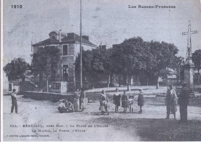ancien1-1910-anciene ecole-poste-actuelle mairie